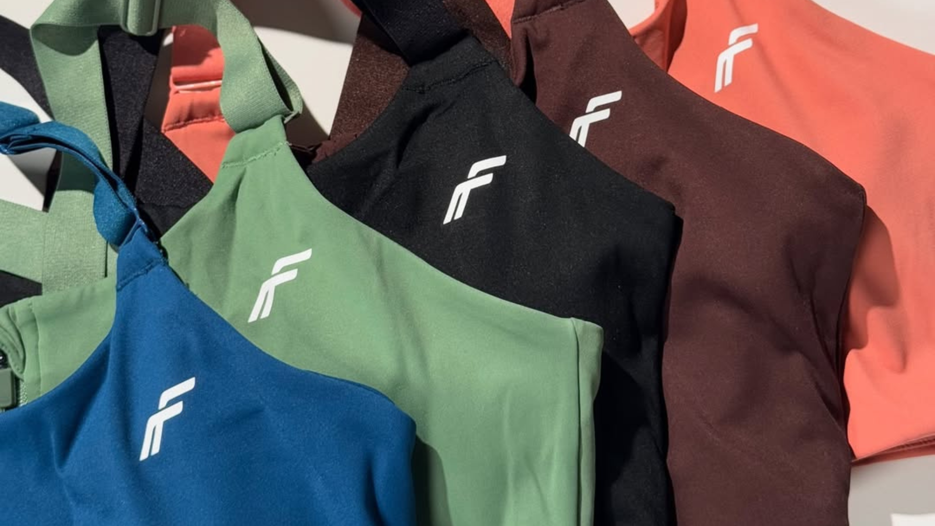 Top 5 Benefits of Choosing a Front Zip Sports Bra in Hyderabad’s Humid Climate