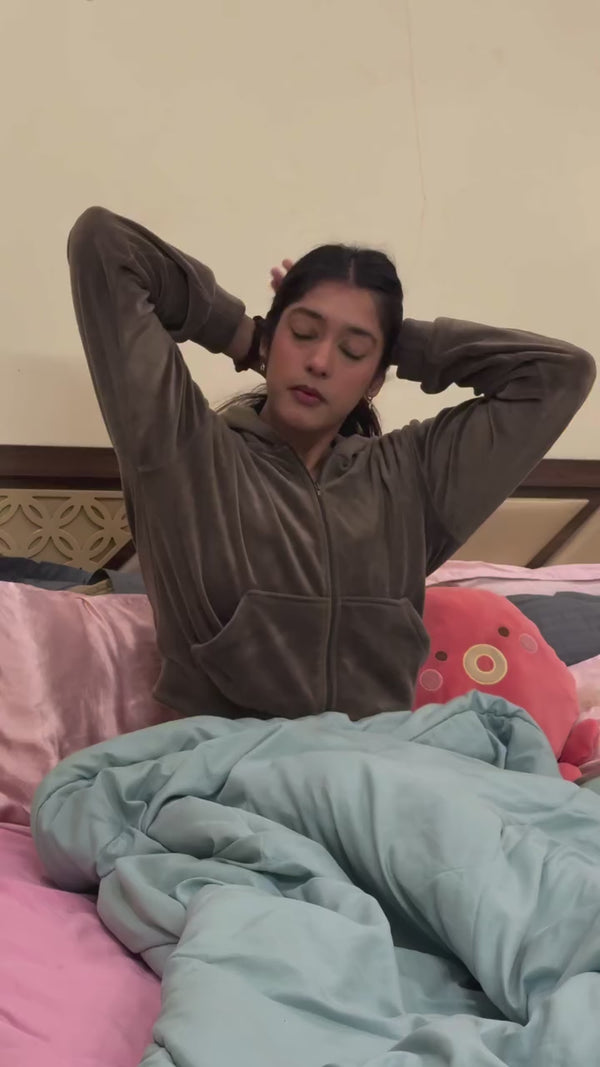 felicforyou-3793968954779762430.mp4